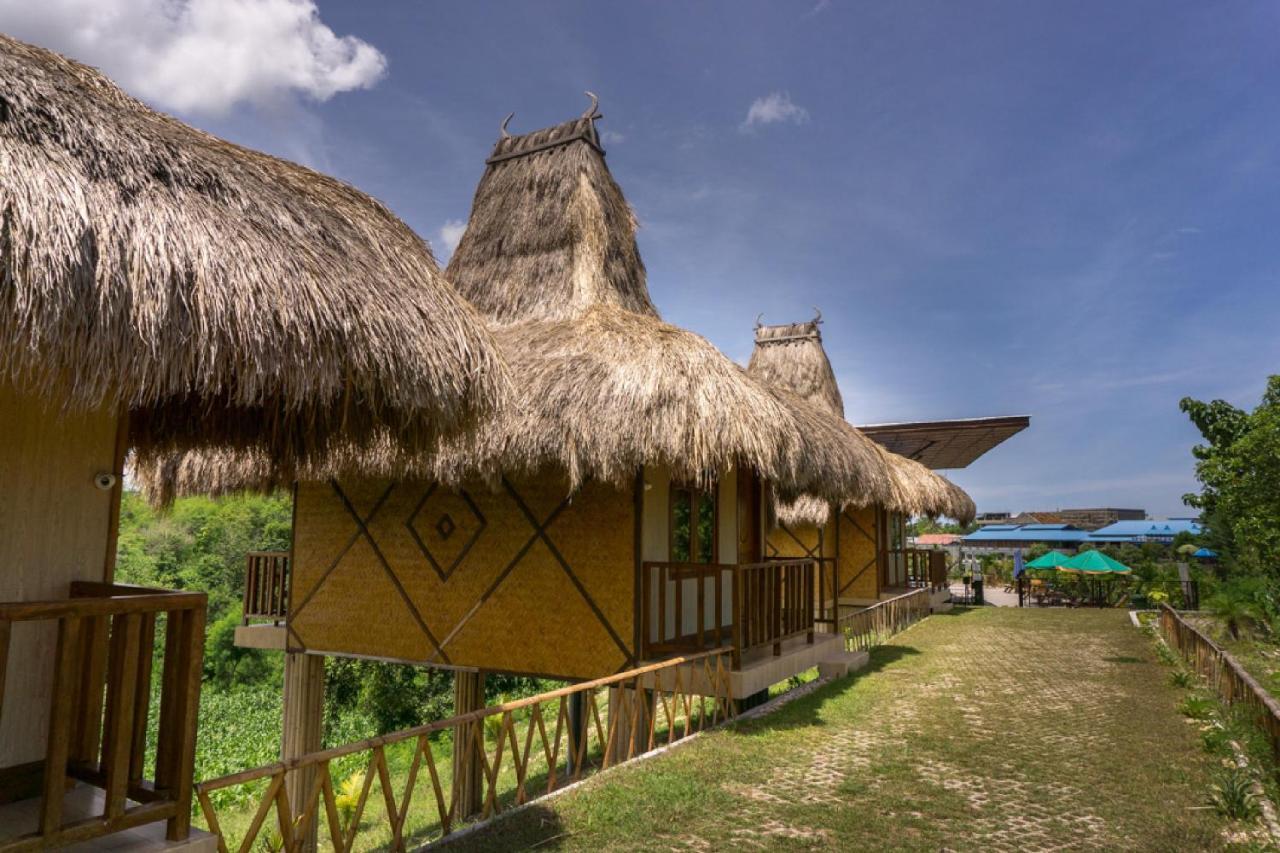 فندق Reddoorz @ Tambolaka Sumba Lokokaki المظهر الخارجي الصورة