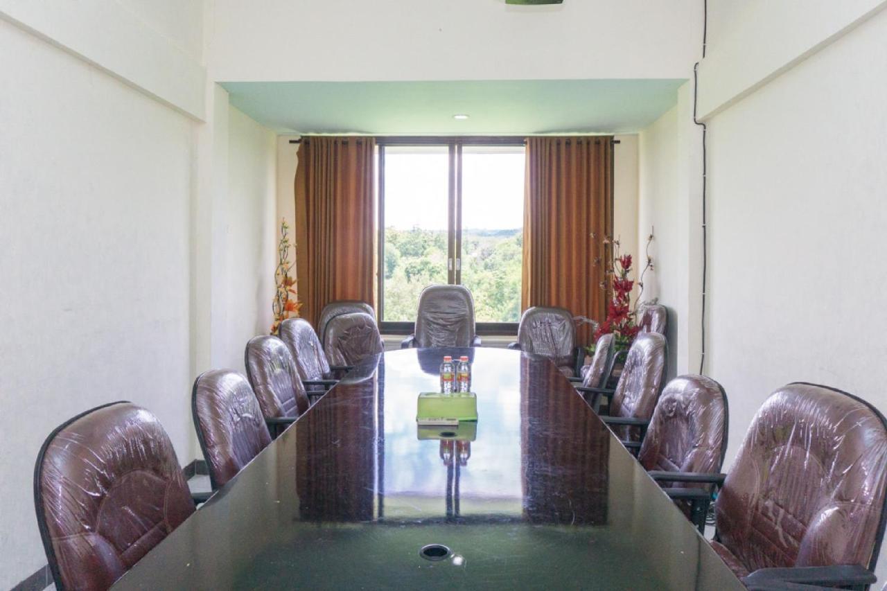فندق Reddoorz @ Tambolaka Sumba Lokokaki المظهر الخارجي الصورة